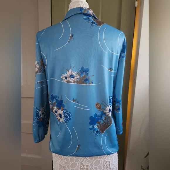 Vintage 70s Blue Silky Polyester Floral Daisy Poppy Top Shirt Women's Small - Picture 3 of 13